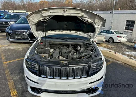 2015 Jeep Grand Cherokee Srt-8 z USA, uszkodzony, nr VIN 1C4RJFDJXFC753519